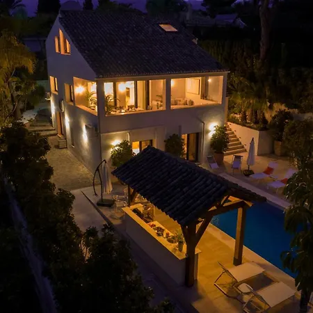 Villa Vacation I La Cabane, Prestige, Heated Pool, 300m To The Marbella