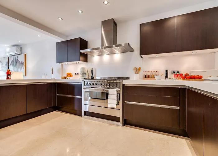 Vacation I La Cabane, Prestige, Heated Pool, 300m To The * Marbella