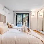 Villa Vacation I La Cabane, Prestige, Heated Pool, 300m To The