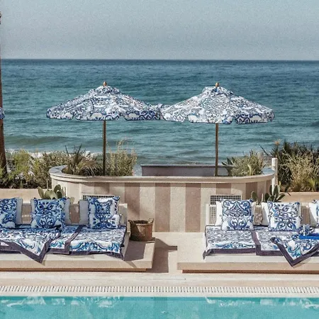 Villa Vacation I La Cabane, Prestige, Heated Pool, 300m To The Marbella