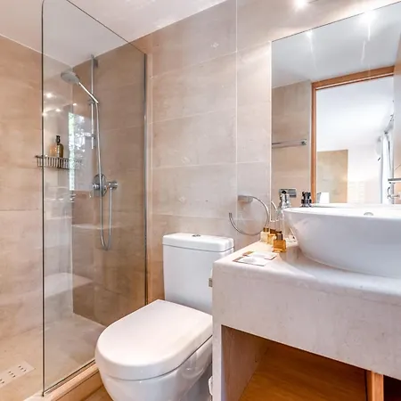 Villa Vacation I La Cabane, Prestige, Heated Pool, 300m To The Marbella