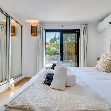 Vacation I La Cabane, Prestige, Heated Pool, 300m To The * Marbella