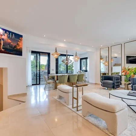 Villa Vacation I La Cabane, Prestige, Heated Pool, 300m To The *