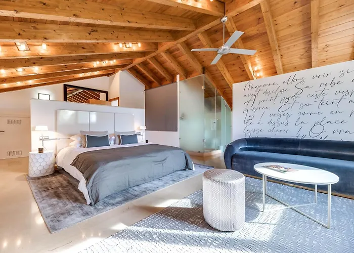 Vacation I La Cabane, Prestige, Heated Pool, 300m To The Vila