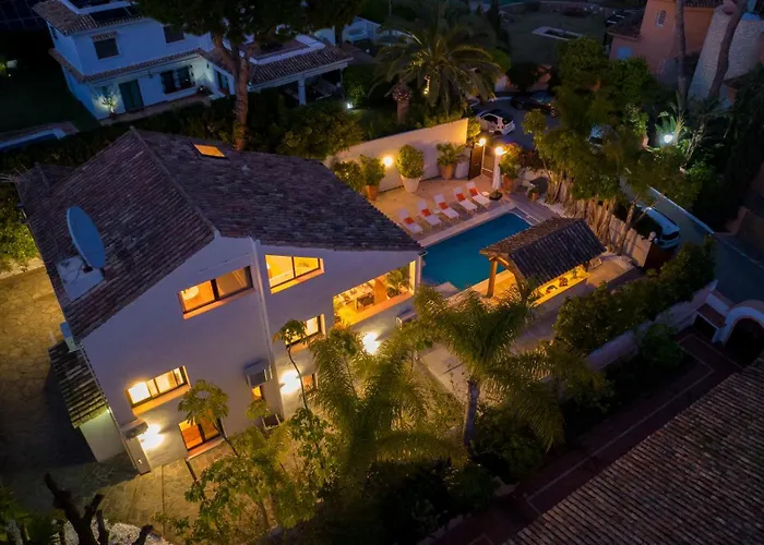Vacation I La Cabane, Prestige, Heated Pool, 300m To The Vila *